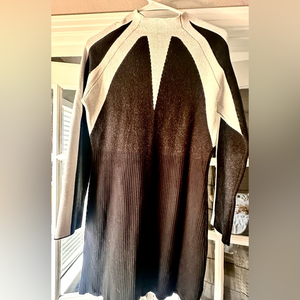 Lovely Sweater Dress Black/Ivory